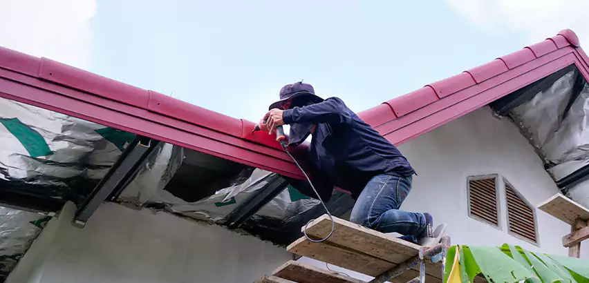 Rain Gutter Repair in Mundelein